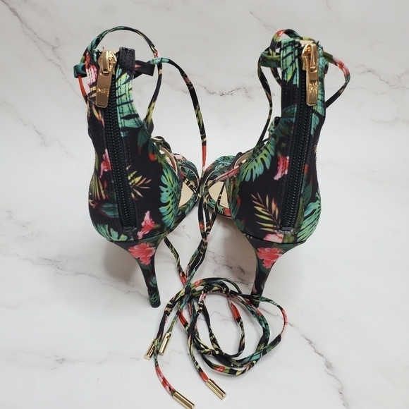 Marc Fisher Lace-Up Stilleto Heels BENETE II- Jungle Print Size Women's 5.5 - Picture 4 of 10